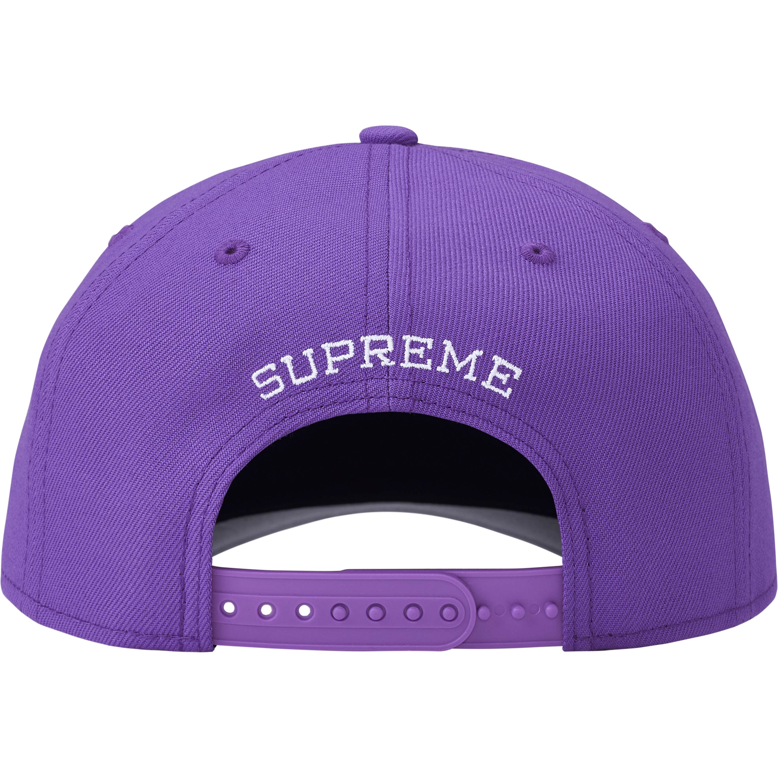 Gothic Outline Adjustable New Era® view 11